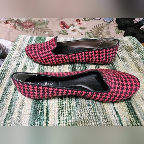 #043 L.L.BEAN- Red/Black Houndstooth Print - Size: 8M - Picture 6 of 8